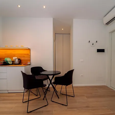 Szálloda 19 Dhërmi